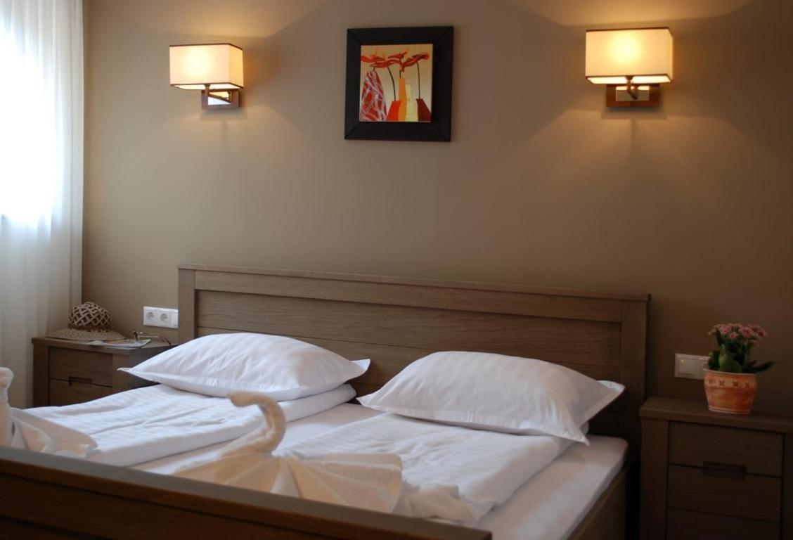 Septimia Hotels & Spa Resort Odorheiu Secuiesc Extérieur photo